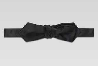 corbata michi