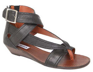 WYSH_BLACK-LEATHER_zoom