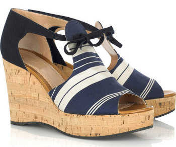 Glamorosas sandalias con plataforma para el verano 2011