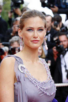 joya-celebritie-cuatro